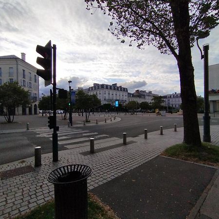 Appartement Situe Place Toscane A 5 Min De Disney Serris Exterior photo